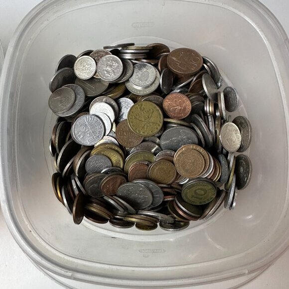 3 POUNDS BULK MIXED FOREIGN COINS FROM AROUND THE WORLD - Picture 7 of 7